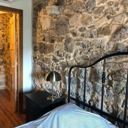 Ecolagar O Barqueiro * Pantón