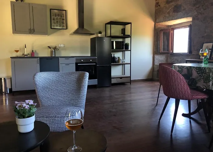 Ecolagar O Barqueiro * 潘顿